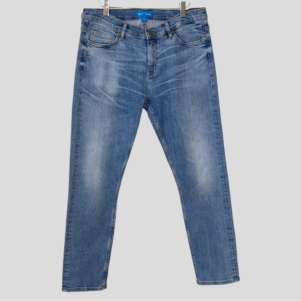 M.I.H. Mid Rise‎ Skinny Boyfriend Tomboy Light Blue Wash Jeans, 31